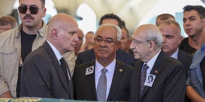CHP Genel Başkanı Kemal Kılıçdaroğlu, Olcay Baykal'ın Cenaze Törenine Katıldı