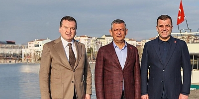 CHP Genel Başkanı Özgür Özel, Büyükada Mitingi Öncesi Silivri’den Uğurlandı