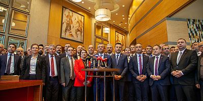 CHP GENEL BAŞKANI ÖZGÜR ÖZEL İLK TOPLANTISINI İL BAŞKANLARIYLA YAPTI: 