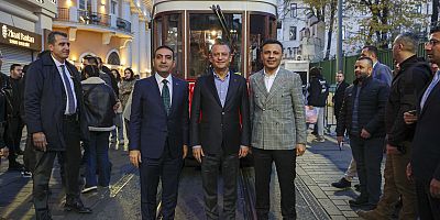 CHP Genel Başkanı Özgür Özel, Muzaffer Akyol Müze Evi'ni ziyaret etti
