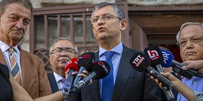 CHP Grup Başkanı Özgür Özel, Atatürkçü Düşünce Derneği’ni ziyaret etti. 