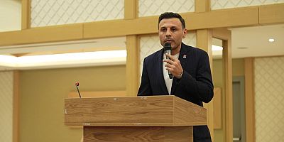 CHP İstanbul İl Başkanı Özgür Çelik, İstanbul delegeleriyle Ankara’da bir araya geldi.
