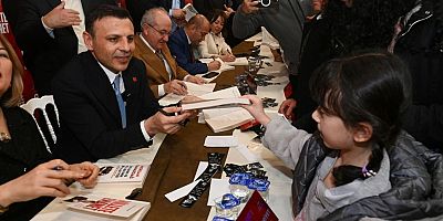 CHP İstanbul İl Başkanı Özgür Çelik Kocaeli’de Okurlarıyla Buluştu