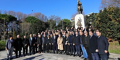 CHP İSTANBUL İL BAŞKANLIĞI, ÖLÜMÜNÜN 50. YILINDA İSMET İNÖNÜ'YÜ ANDI