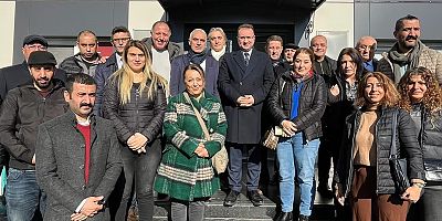 CHP'li Hakan Bahçetepe,Karayolları Mahallesine çıkarma yaptı