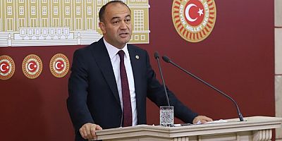 CHP'li Özgür Karabat, Ahmet Emre Çavuş'u Meclis Gündemine Taşıdı