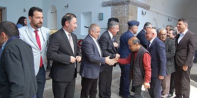 CHP’li Ramis Topal, Merzifon’da İlçe Protokolü ile Bayramlaştı