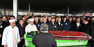 CHP Milletvekili Veli Ağbaba’nın babası Hüseyin Ağbaba son yolculuğuna uğurlandı