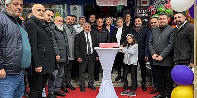 CHP Sultangazi İlçe Başkanı Kanber Koçak’tan Başak Kırtasiye’ye Hayırlı Olsun Ziyareti