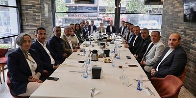 Özgür Çelik’in Katılımıyla Sultangazi’de Demokrasi Mesajı