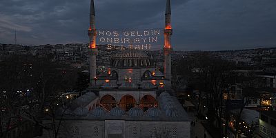 ÇİFTE EZAN GELENEĞİ ÜSKÜDAR DA YAŞATILIYOR
