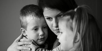 ÇOCUKLARDA AKRAN ZORBALIĞI İLE BAŞA ÇIKMANIN 10 YOLU