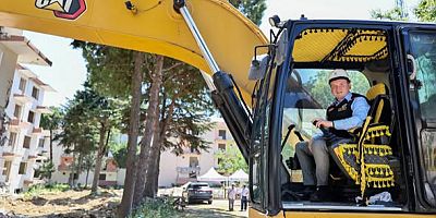 Cumhuriyet Mahallesi Esentepe Öğretmenler Sitesi’nde kentsel dönüşüm çalışmaları başladı