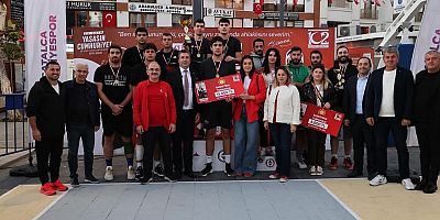 Cumhuriyet Ruhu Çatalca’da Sporla, Sanatla, Çocuklarla Yaşatıldı