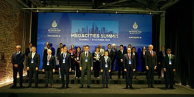 DÜNYANIN MEGA KENTLERİNİN BELEDİYE BAŞKANLARI ARTİSTANBUL FESHANE’DE BULUŞTU