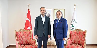 Egemen Bağış,Gaziosmanpaşa  Belediyesi'ni Ziyaret Etti