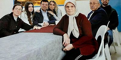 Ekrem İmamoğlu, ailesiyle görüşmesi sırasında çekilmiş fotoğrafı paylaştı