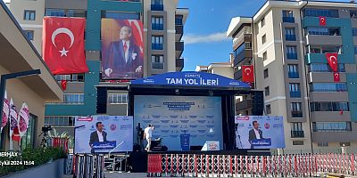 Ekrem İmamoğlu, Ak Parti’nin kalesi olarak bilinen Zile’de önemli bir miting gerçekleştirdi. 