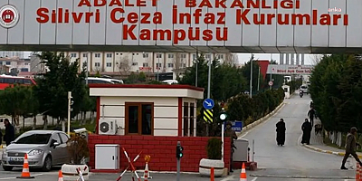 Ekrem İmamoğlu ve Resul Emre Şahan'dan Silivri'den ilk mesaj: 