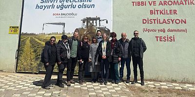 Enstitü İstanbul İSMEK Sarıyer Eğitim Merkezi kursiyerleri TÜRAM’ı ziyaret etti