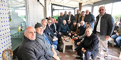 Eray Karadeniz, Cuma Namazı Sonrası Vatandaşlarla Buluştu