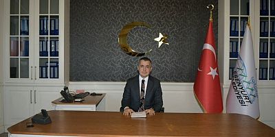 Esenyurt Belediyesine kayyum olarak atanan Can Aksoy, makam odasından fotoğraf paylaştı