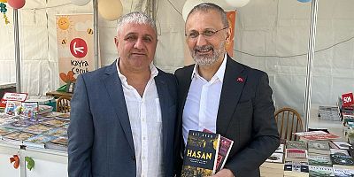 EYÜPSULTAN KİTAP FUARI, KİTAP TUTKUNLARINI BULUŞTURMAYA DEVAM EDİYOR