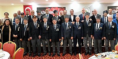 GAZİOSMANPAŞA’DA KAHRAMAN GAZİLER ONURUNA TÖREN DÜZENLENDİ