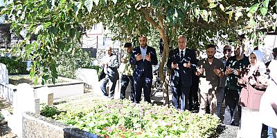 Gaziosmanpaşa’da Merhum Belediye Başkanı Mustafa Yeşil Dualarla Anıldı