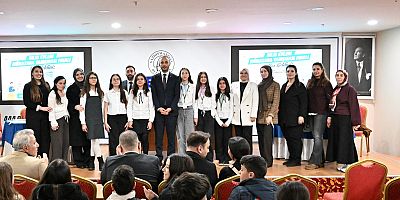 Gaziosmanpaşa’da Münazara Finali Heyecanı: Başkan Vekili Eray Karadeniz Öğrencileri Tebrik Etti