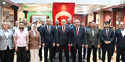 Gaziosmanpaşa'nda 15 Temmuz Fotoğraf Sergisi Açıldı: Eray Karadeniz'den Birlik ve Hafıza Vurgusu