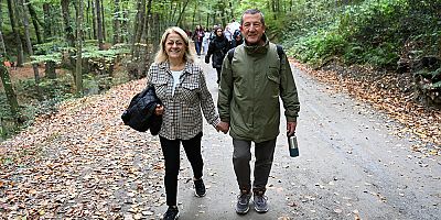 GAZİOSMANPAŞALILAR SAĞLIKLI YAŞAM İÇİN DOĞA YÜRÜYÜŞÜNDE BULUŞTU