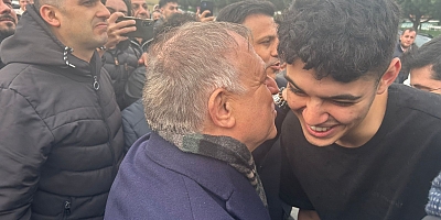 Gökan Zeybek: “Bu özgürlük tüm Türkiye'nin özgürlük ve adalet mücadelesinin bir zaferidir”