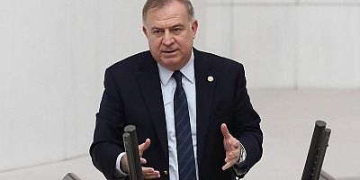 Gökan Zeybek'ten Bakan Uraloğlu'na Tepki: 