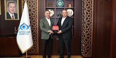 Hakan Alparslan Kırbaş’a Sultangazi’den Veda: Yeni Görev Yeri Sarıyer