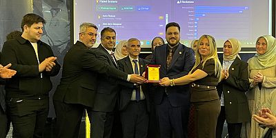 Hüseyin Baş: ABD kağıttan imparatorlukmuş 