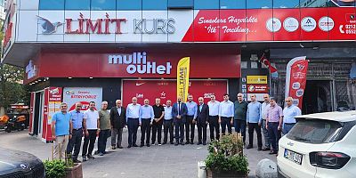 Hüseyin Sevinçtekin, Bağcılar’da Hemşehrileriyle Bir Araya Geldi
