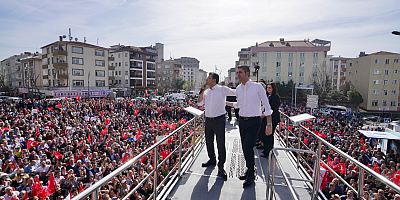 İBB Başkanı Ekrem İmamoğlu; CHP’nin Tuzla, Pendik, Kartal ve Maltepe belediye başkan adaylarıyla ilçelerinde seçim turu yaptı.