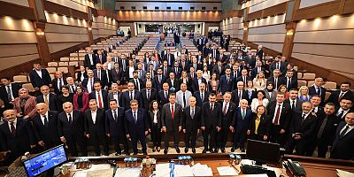 İBB MECLİSİ 9. DÖNEM İLK OTURUMUNDA KONUŞAN İMAMOĞLU'NDAN KEPEZ TUTUKLAMASINA TEPKİ: 