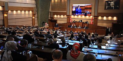 İBB Meclisi’nde tartışma: AKP’den militanlık suçlaması
