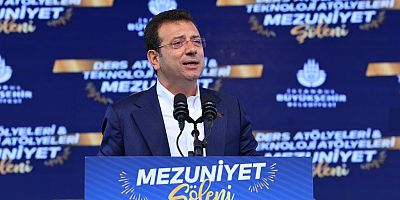 İBB TEKNOLOJİ VE DERS ATÖLYELERİ MEZUNİYET ŞÖLENİNDE KONUŞTU