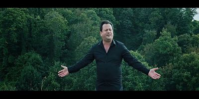 İbrahim Ocak'tan 'Ezım Ezım' Müzik Dünyasını Sallıyor!