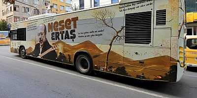 İETT’DEN NEŞET ERTAŞ İÇİN VEFA OTOBÜSÜ