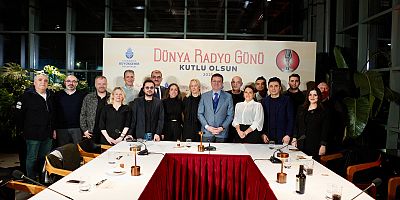 İmamoğlu, Dünya Radyo Günü'nde radyocularla buluştu