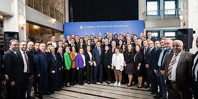 İmamoğlu İBB Meclisi'nin son toplantısında konuştu: 'Arkadaşlarımdan helallik isterim'