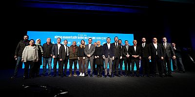 İMAMOĞLU:  “MİLLET İSTANBUL'A İHANET EDENİ SEVMEZ”