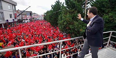 GÜVERCİNTEPE MEYDANI’NDA HALKLA BULUŞTU