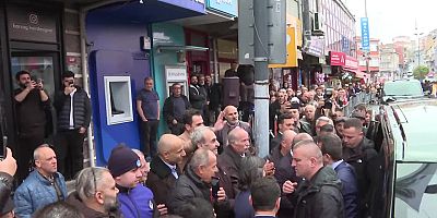 İmamoğlu, Üsküdar Belediyesi’nin açtığı Kent Lokantası’nın ilk yemeklerini dağıttı