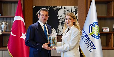 İMAMOĞLU: YENİ DÖNEM, ‘KADIN BAŞKAN’ KONUMUYLA BAKIRKÖY'E UĞURLU GELSİN