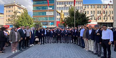 İsmail Ergüneş, 30 Ağustos Zafer Bayramı Törenine Katıldı